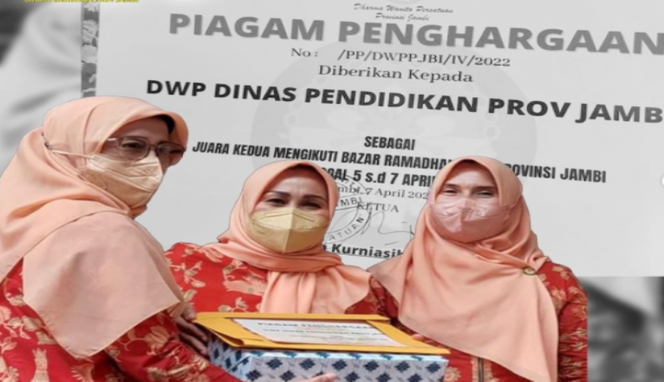 Penghargaan Sebagai Juara Kedua dalam acara Bazar Ramadhan Provinsi Jambi