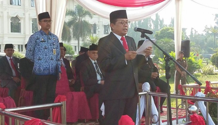 Upacara memperingati hari Pendidikan Nasional 2 Mei 2018 dan Hari Otonomi Daerah ke XXll Tahun 2018