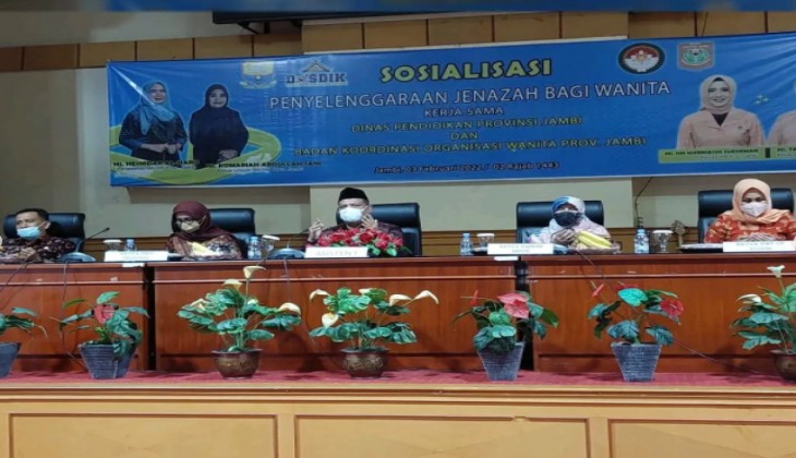Disdik Provinsi Jambi dan BKOW Gelar Sosialisasi Penyelenggaraan Jenazah Bagi Wanita