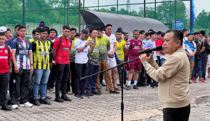 Buka Turnamen Mini Soccer Gubernur Cup 2025, Ini Pesan Gubernur Jambi Al Haris