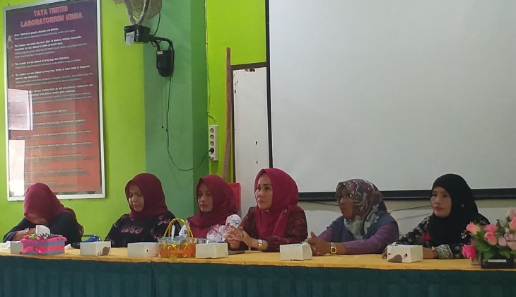Dharma Wanita Persatuan Dinas Pendidikan Provinsi Jambi menyelenggarakan Pembinaan DWP ke Saruan Pendidikan SMA/SMK/SLB se Kabupaten Tanjung Jabung Barat