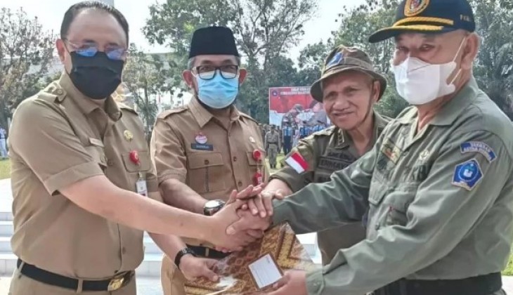 Sekretaris Daerah didampingi Kadisdik Membuka Kegiatan Diklat Revolusi Mental Pembangunan Karakter Bangsa bagi Kepala Sekolah SMA, SMK, SLB Se Provinsi Jambi Angkatan I