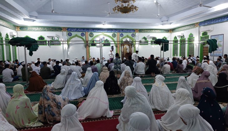 Safari Ramadhan di Nipah Panjang, Gubernur Al Haris Disambut Antusias Masyarakat, Seperti Shalat Idul Fitri