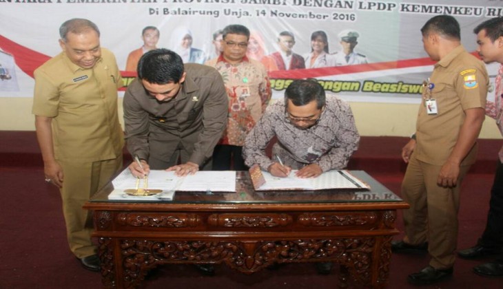 Sosialisasi dan penandatanganan MoU Beasiswa LPDP